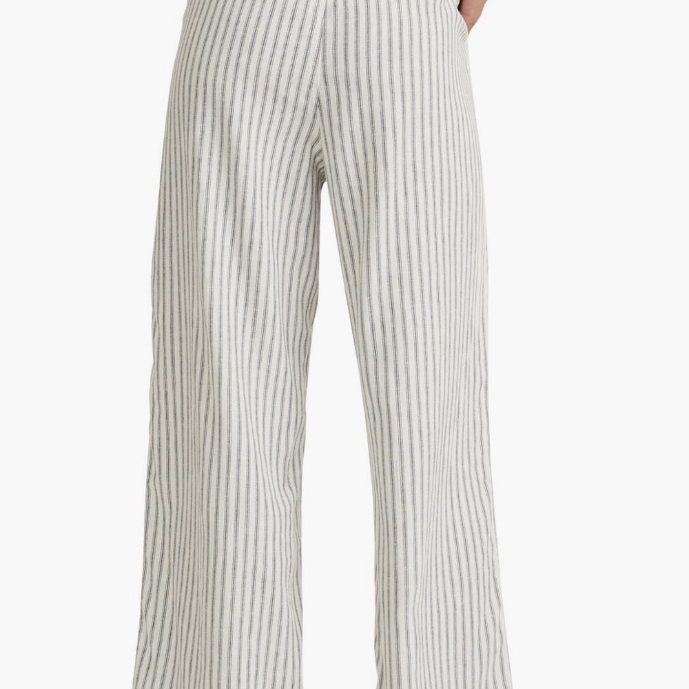 Marine Layer White and Navy Wide Leg Pants - Picture 7 of 9